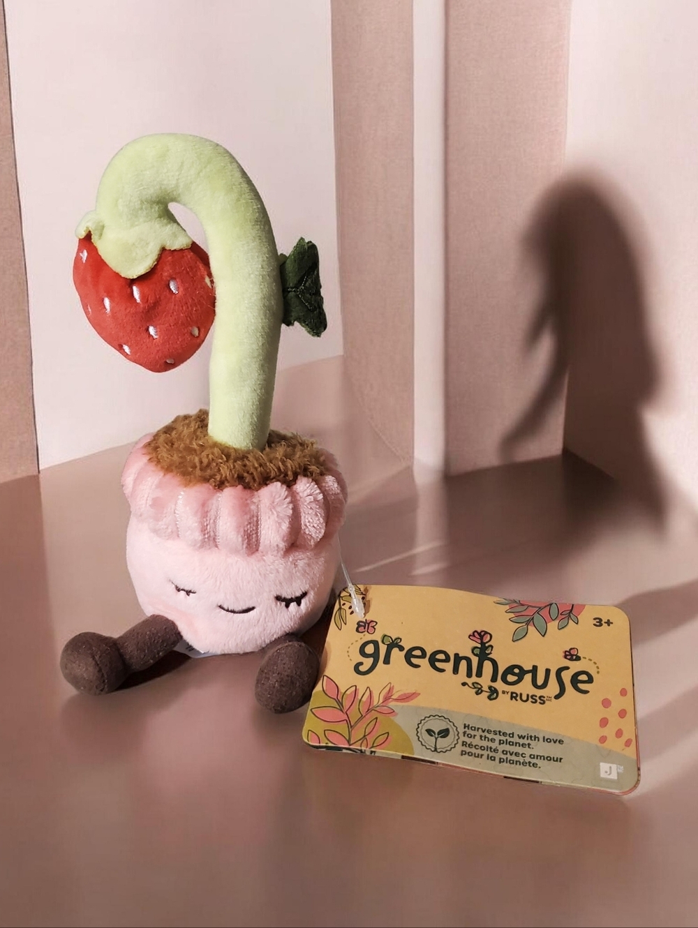 Kaitlyn the Strawberry 🍓 Plant 🌿 Plush Greenhouse by Russ Stuffed Animal NEW